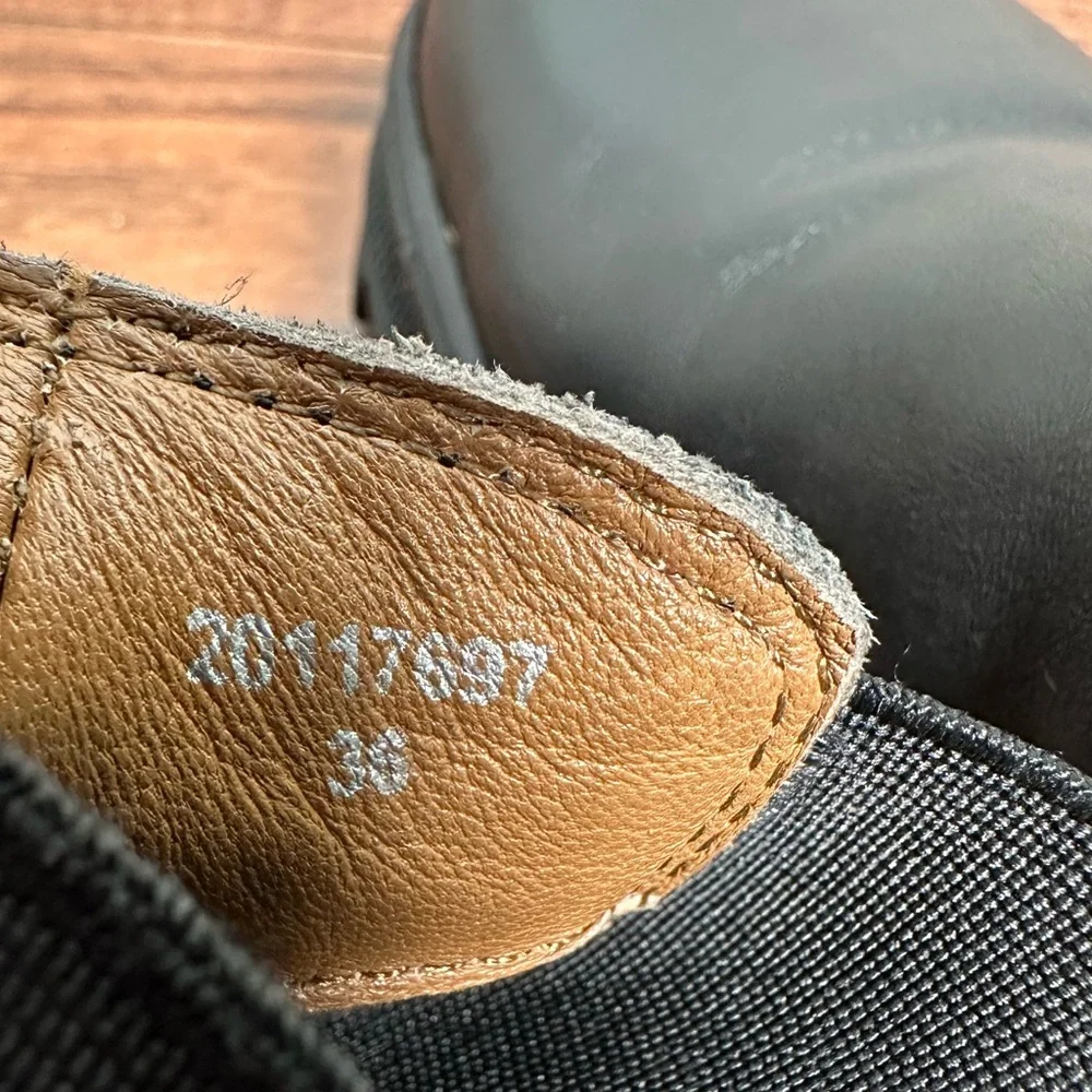 ICHI Women’s Jemma Leather Chelsea Ankle Boot - Picture 9 of 12